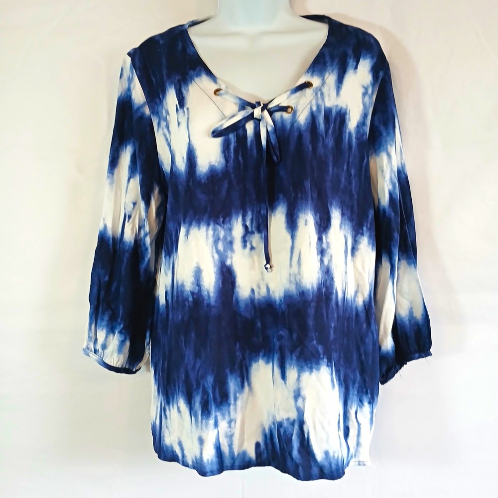 Vocal blouse Blue White Tie Dye V Neck Lace Up Tunic 3/4 Sleeve Sz L Boho Casual